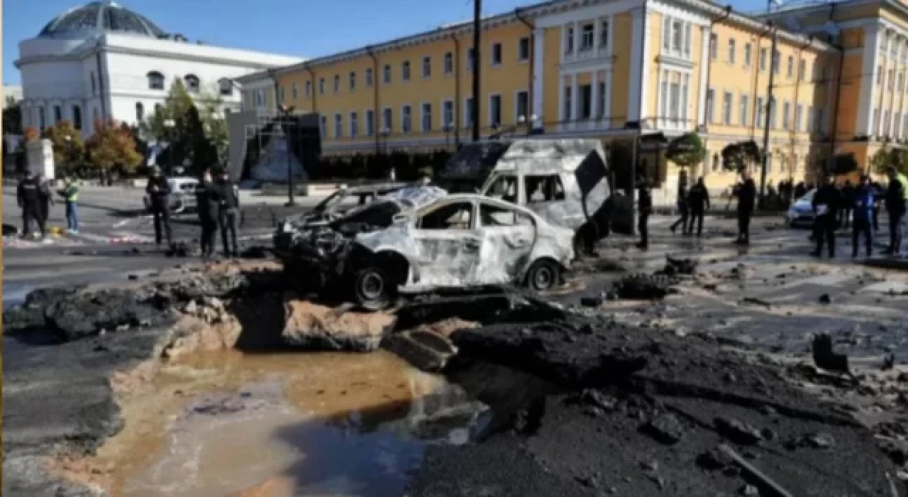 U﻿krayna'da yine sirenler çaldı, Rusya Zaporijya'yı füzelerle vurdu