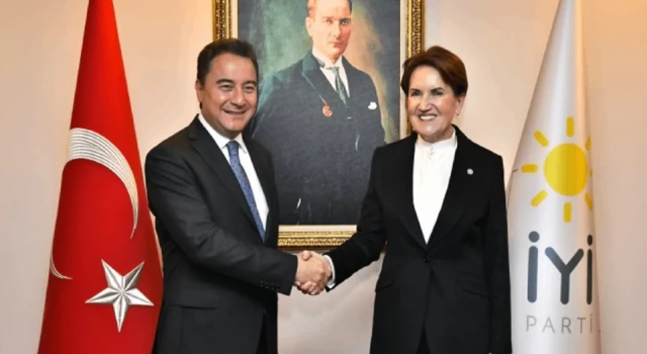 Ali Babacan, Meral Akşener'i ziyaret etti