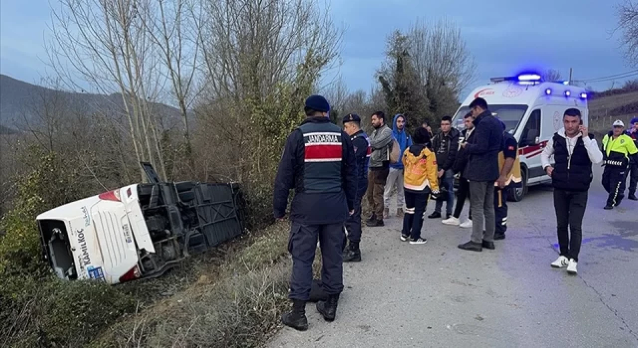 Bartın'da yolcu otobüsü devrildi: 39 yaralı