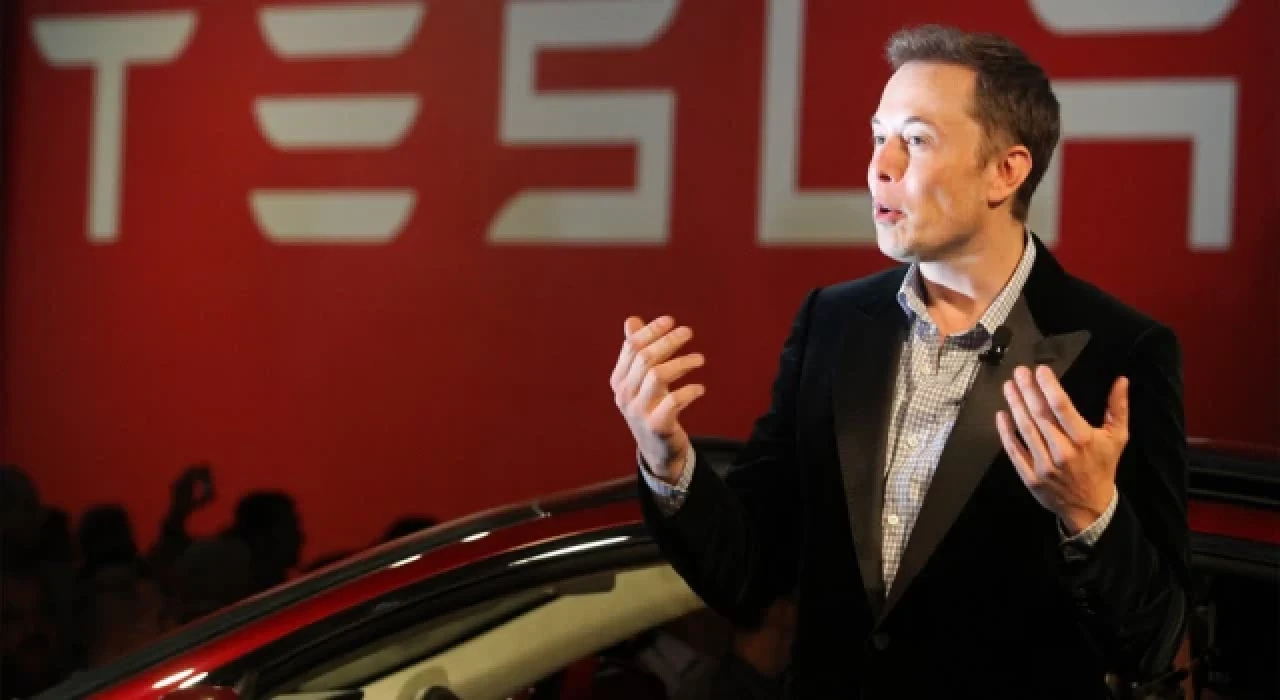 Elon Musk, 3.95 milyar dolarlık daha Tesla hissesi sattı