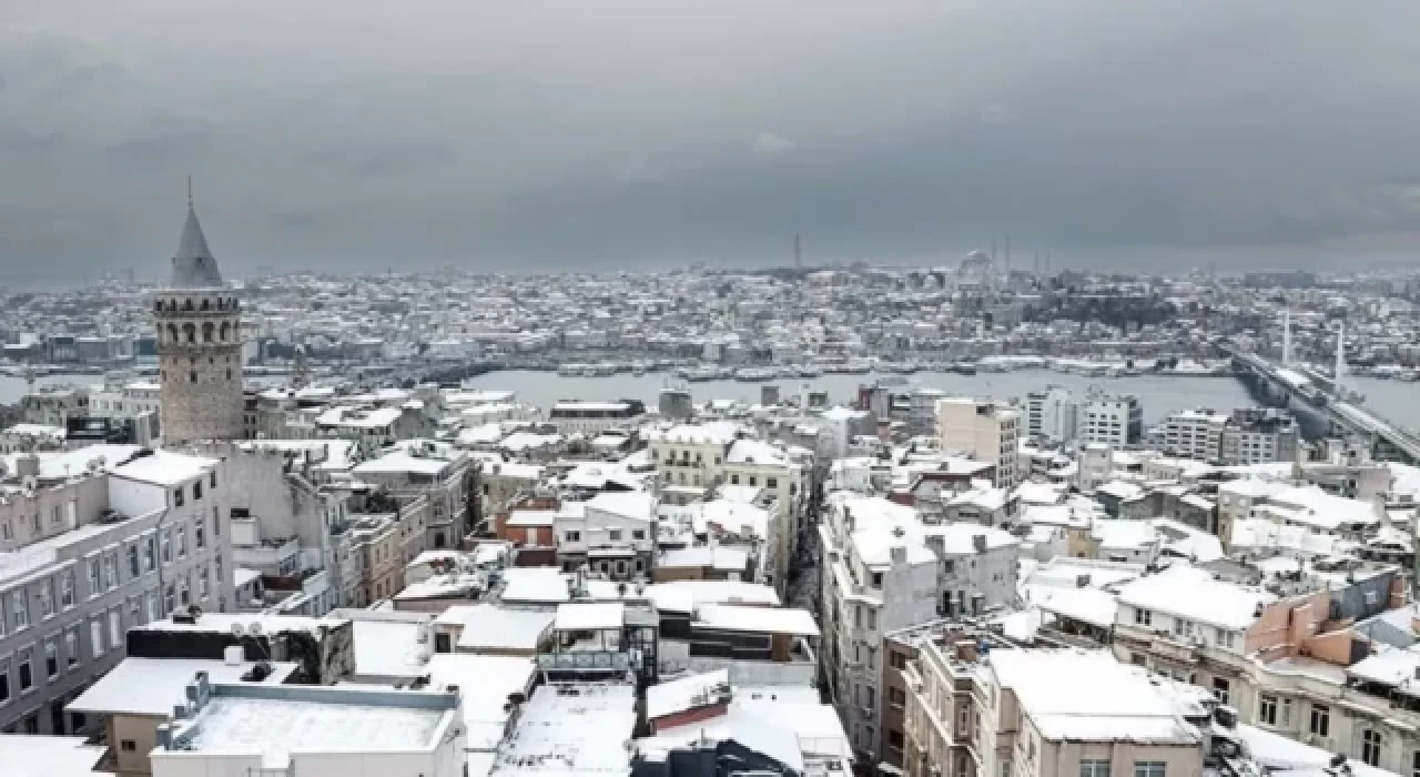 İstanbul'a ilk kar yağışı için tarih verildi!