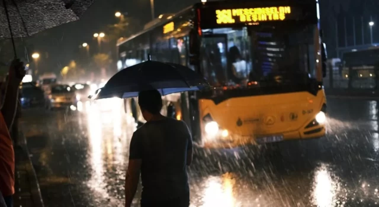 Meteoroloji'den haftanın ilk günü için kuvvetli sağanak yağış uyarısı