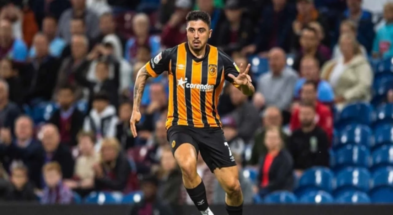 Ozan Tufan'ın Hull City'den ayrılacağı iddia edildi