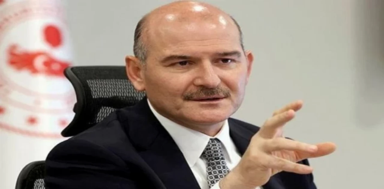 Bakan Soylu ’Ateş bacayı sarmış’ dedi ve CHP’li belediyelerde yapılan işe alımları 11 maddeyle açıkladı