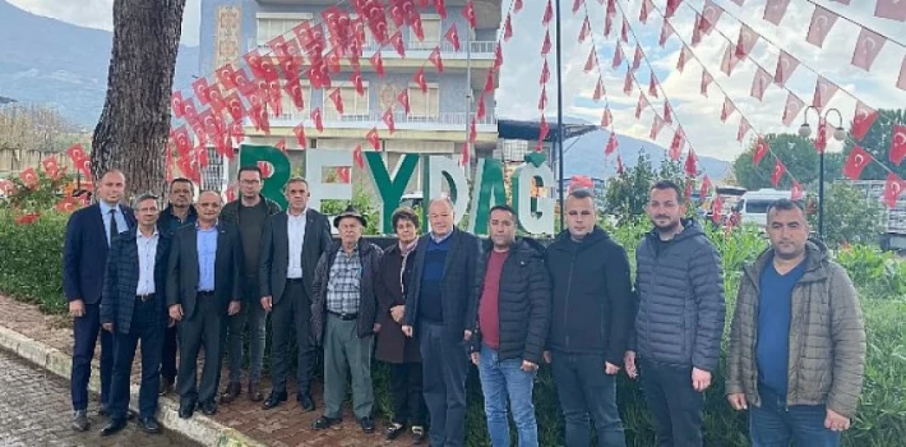 Beydağ Belediye Başkanı Feridun Yılmazlar, Beydağ’ın Nazilli’ye bağlanacağı fikrine ilçedeki vatandaşlarla karşı çıktı