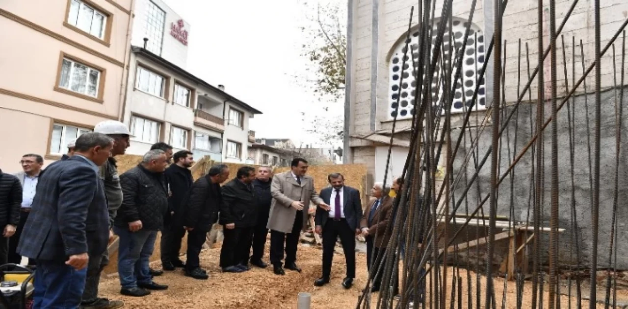 Bursa Osmangazi’de Elmasbahçeler Camii’ne yeni minare