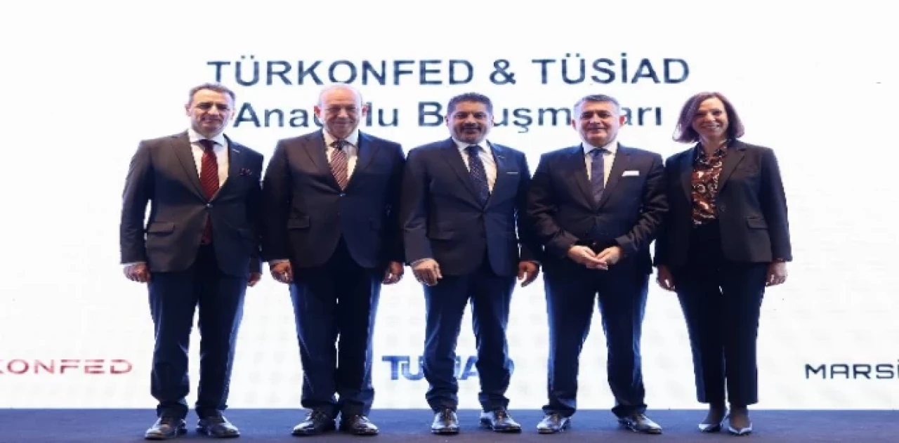 Bursa’da iş dünyası 2023’ün önceliklerini değerlendirdi