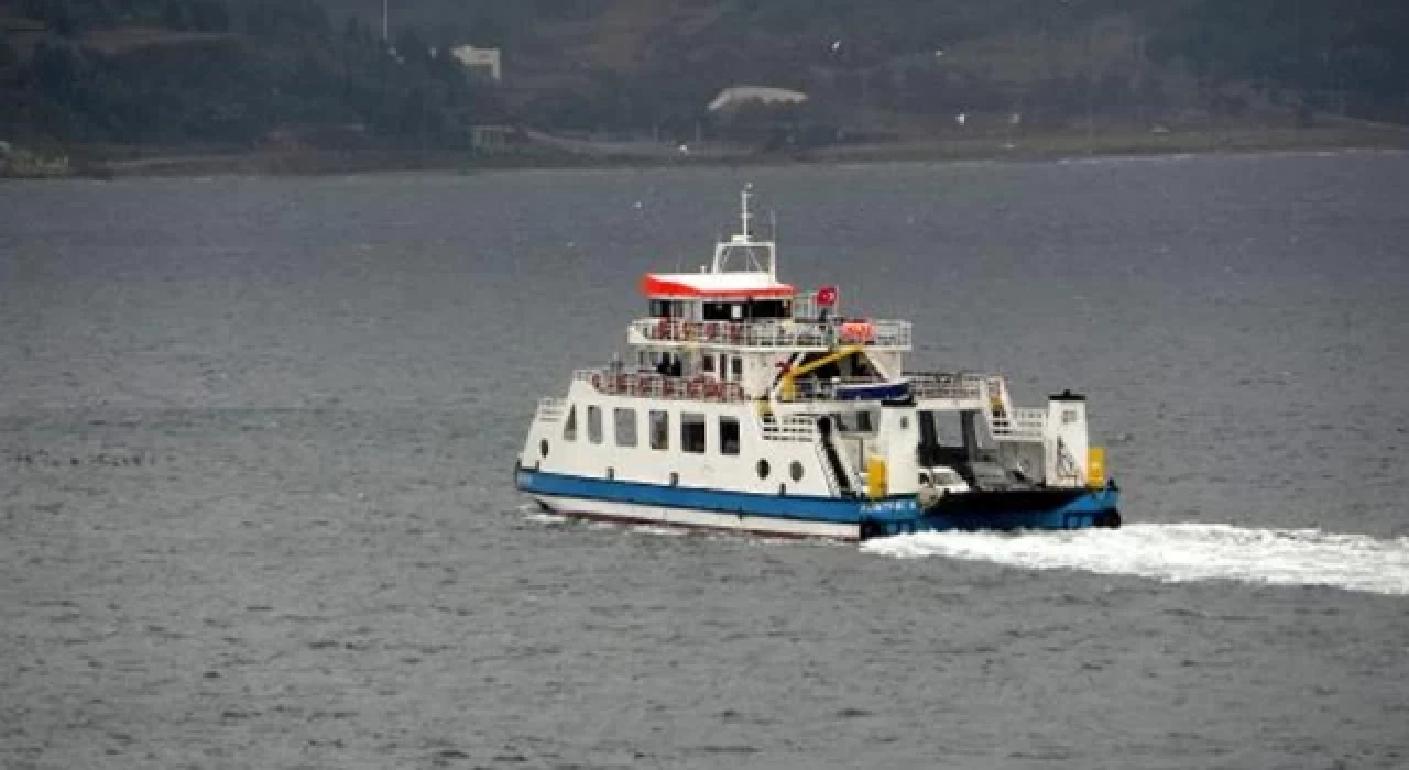 Gökçeada ve Bozcaada feribot seferlerine ’fırtına engeli’