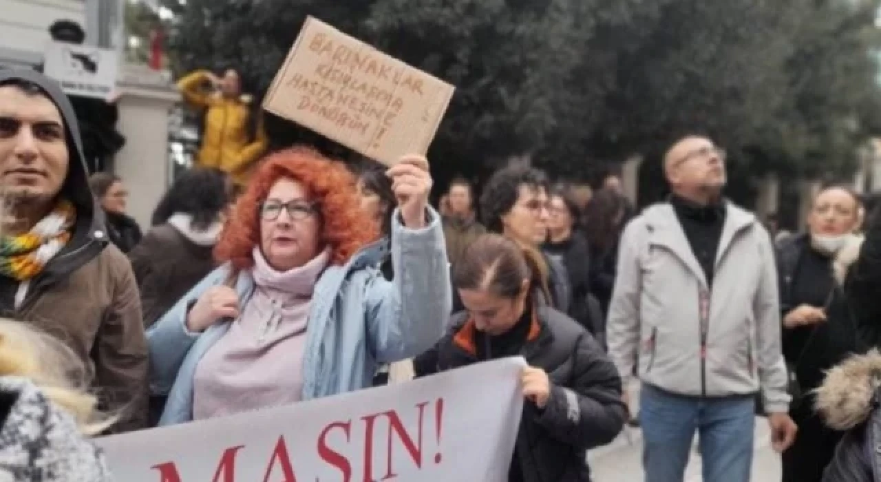 İstanbul'da sokak hayvanları için protesto