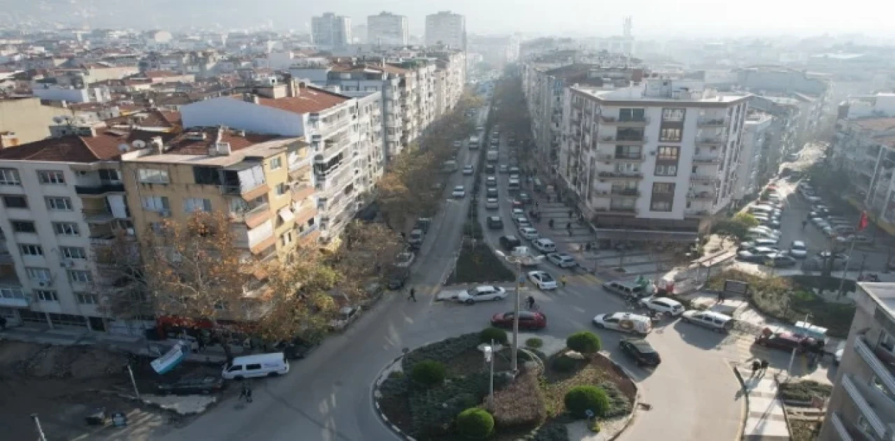 Manisa İbrahim Gökçen Bulvarı’nda asfalt çalışması başlıyor