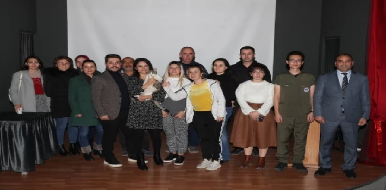 Sakarya Büyükşehir’den sokak hayvanları için önemli eğitim