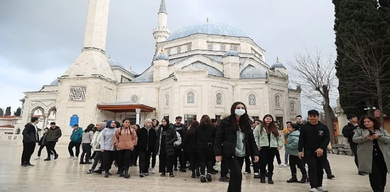 Zeytinburnulu Gençler Tarihin İzinde