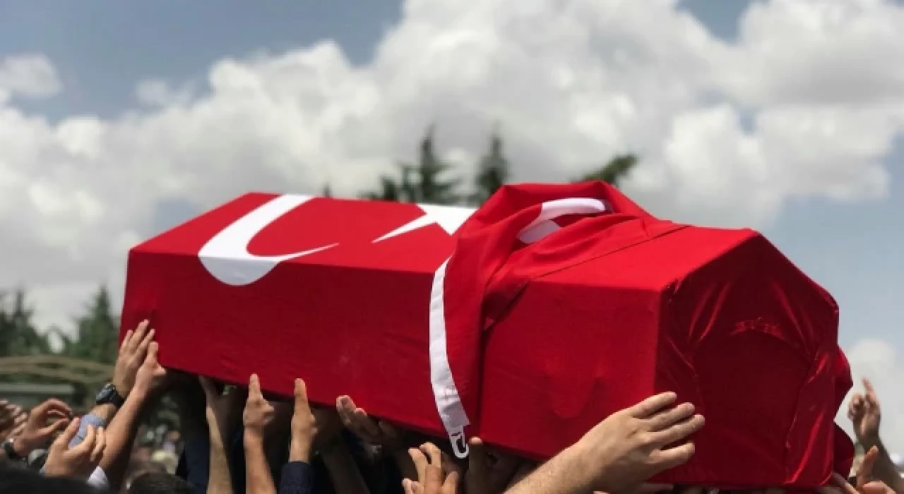 Ağrı'da askeri araç devrildi: 2 şehit