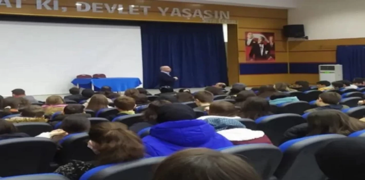 Bilecik Pazaryeri’nde öğrencilere motivasyon konferansı