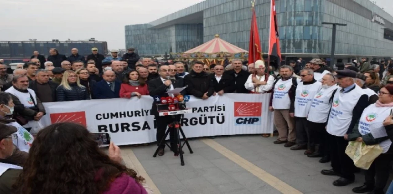 Bursa’da CHP’lilerden maaş zamlarına ’meydan’ tepkisi