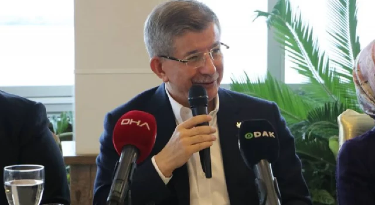 Davutoğlu: ‘Masadan çekilelim’ lafını liderlere demedim