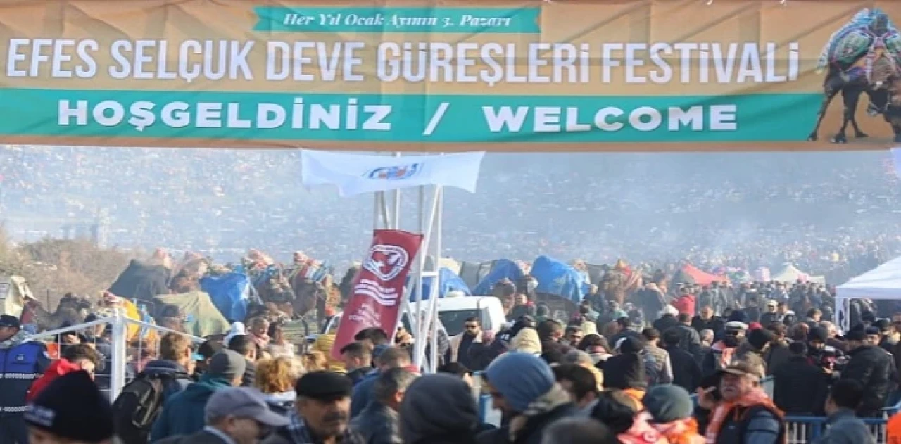 Efes Selçuk Deve Güreşleri Festivali On Binleri Pamucak’ta Buluşturdu