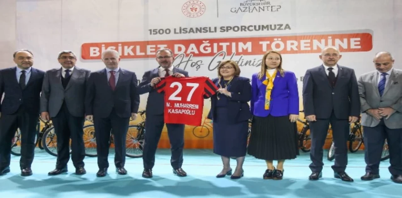 Gaziantep’te bin 500 lisanslı sporcu bisikletlerine kavuştu