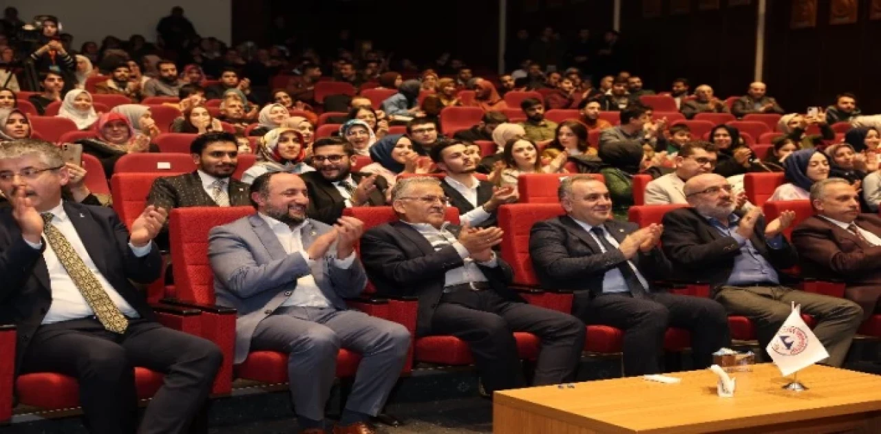 Kayseri’de huzur veren yarışma