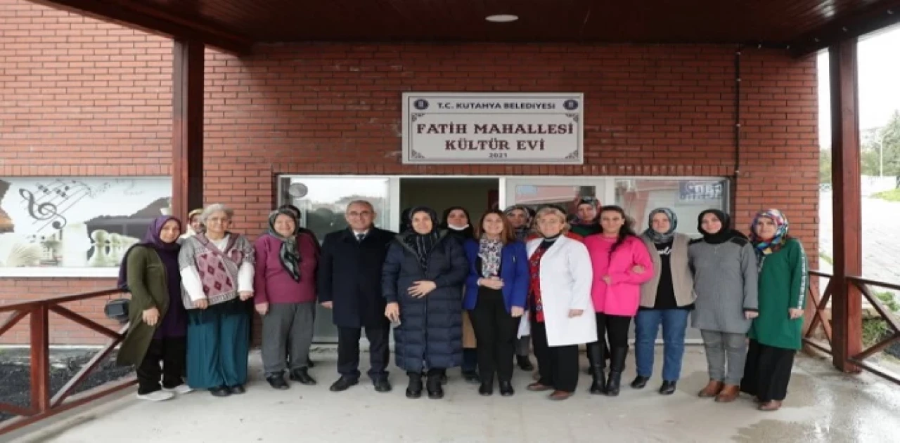 Kütahya Belediyesi üreten kadınlara konuk oldu