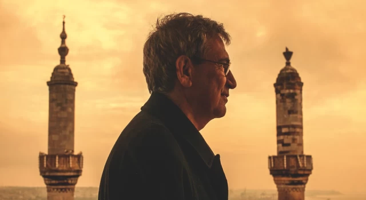 Orhan Pamuk, Sunay Akın'ın konuğu oldu