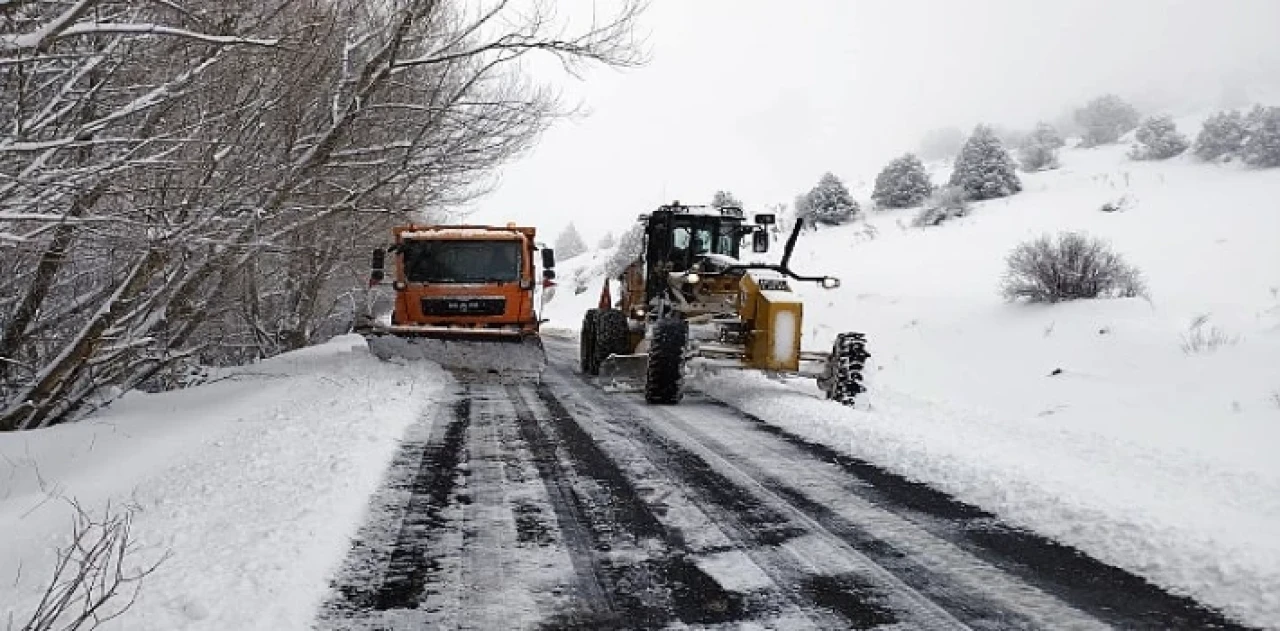 Selçuklu’da Ekipler Kar Mesaisinde