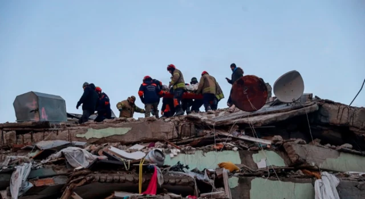 Avusturya ordusu şiddet olayları sebebiyle deprem bölgesindeki arama-kurtarma çalışmalarına son verdi