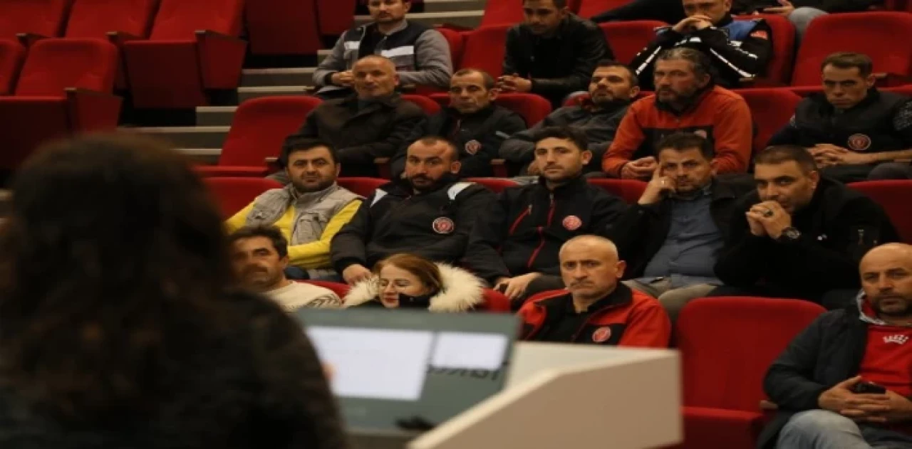 Bursa Gürsu’da gönüllü ekibe ’psikolojik’ destek