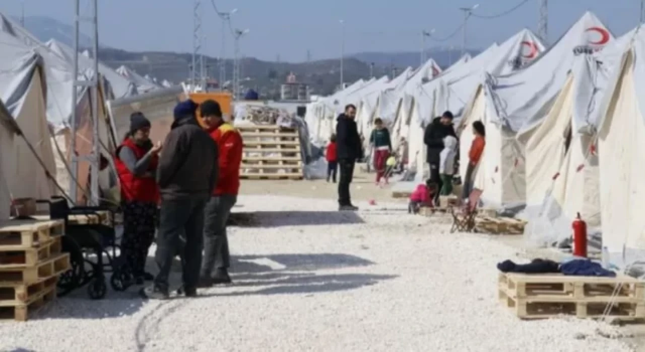 Deprem bölgesinde salgın hastalıklara karşı uyarı