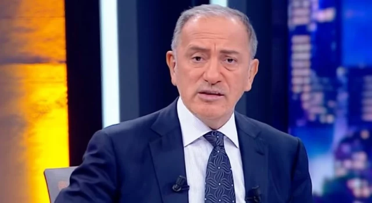 Fatih Altaylı: Zaten kamuya ait olan kurum ve bankaların, kamuya ait paraları tekrar kamuya bağışlamaları ne kadar makul ya da yasal?