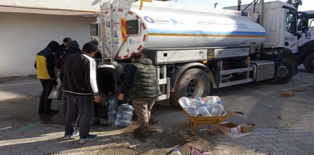 Hatay’da şebekeye su verildi