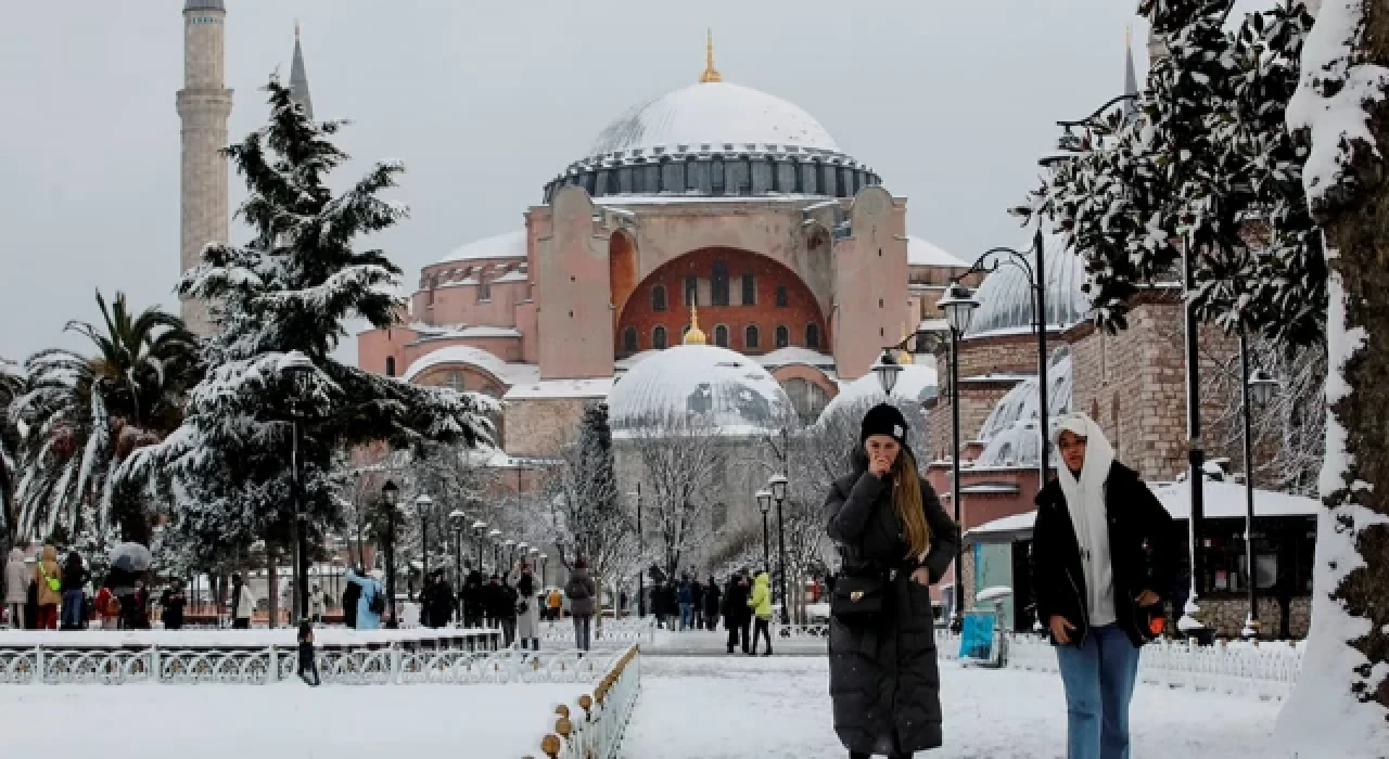 İstanbul'da yarın okullar tatil edildi!