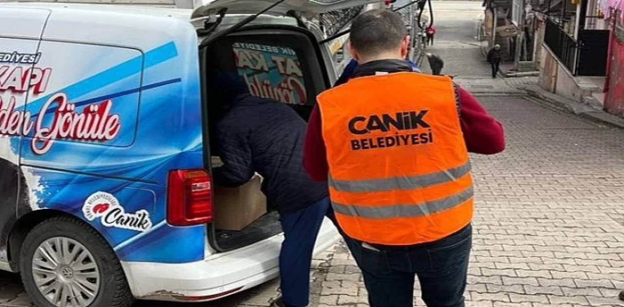 Canik Belediyesi’nden İhtiyaç Sahibi Vatandaşlara Ramazan Kumanyası