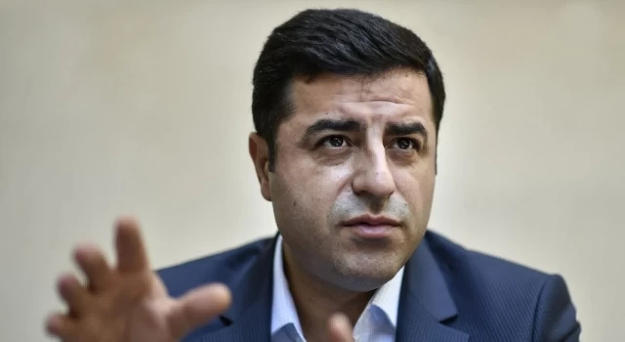 Demirtaş, market fiyatlarıyla eleştirdi: AKP yüzyılın felaketidir!