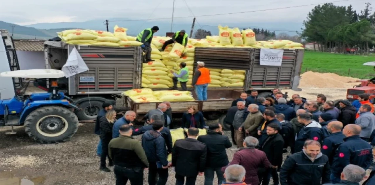 Gaziantep Büyükşehir’den üreticilere gübre desteği