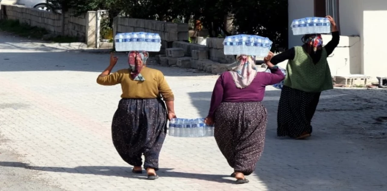 Hatay’da bir günde 95 bin litre su ulaştırıldı