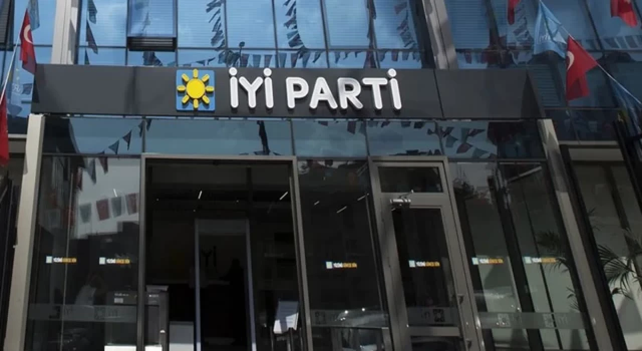 İyi Parti, milletvekili aday adaylığı müracaat süresinde uzatmaya gitti