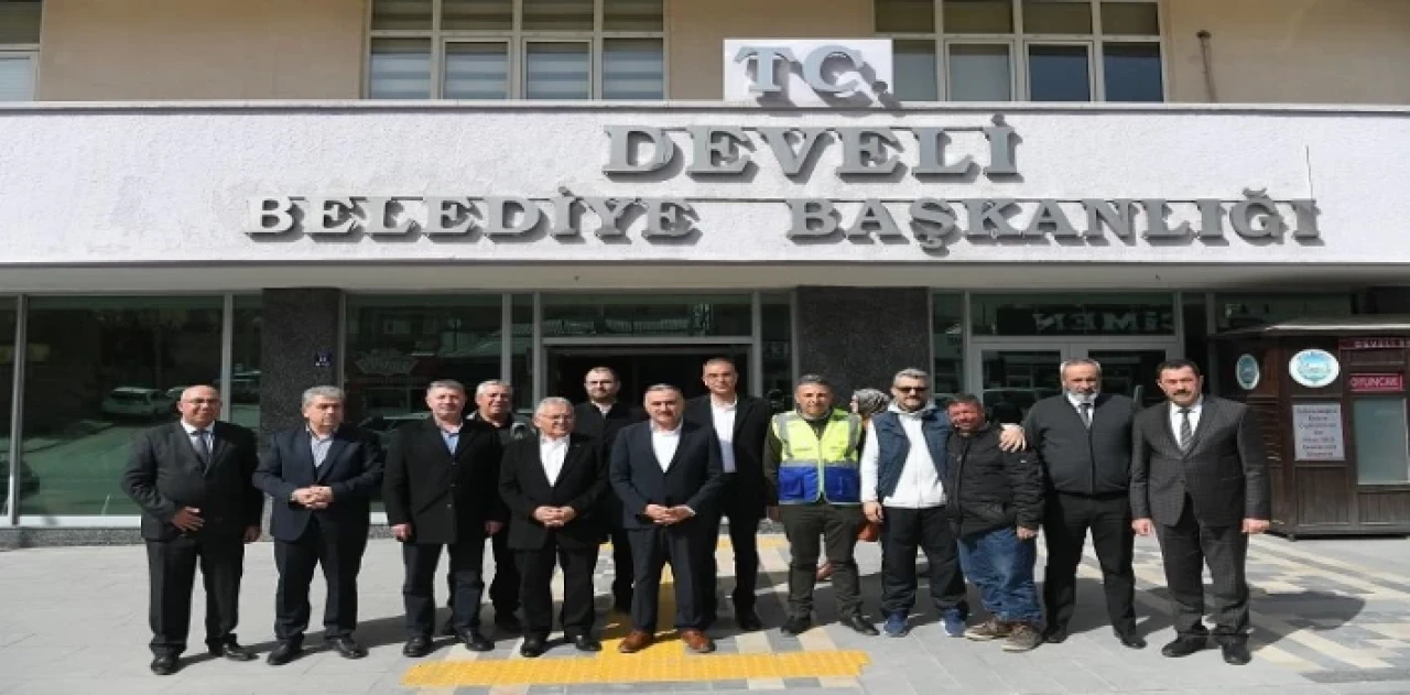 Memduh Büyükkılıç’tan Develi çıkarması