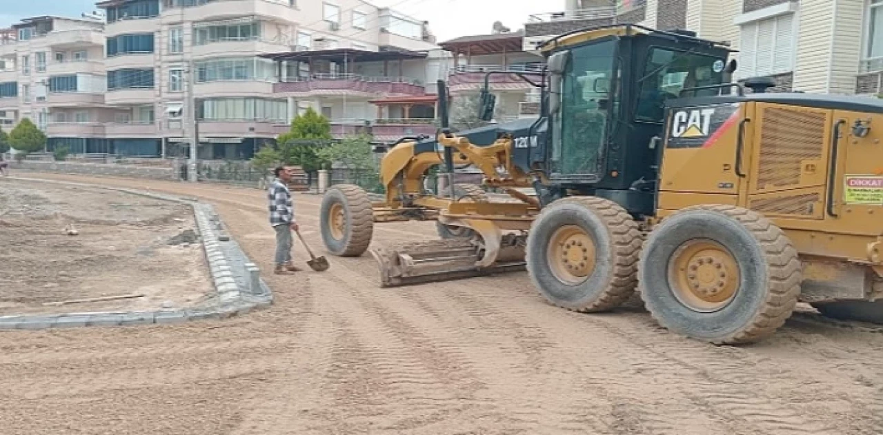 Yol Yapım Çalışmaları Devam Ediyor