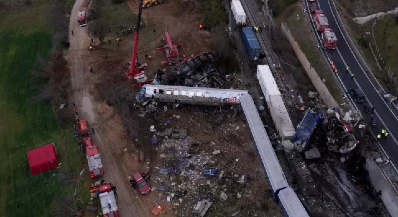 Yunanistan'daki tren kazasında can kaybı 36'ya yükseldi