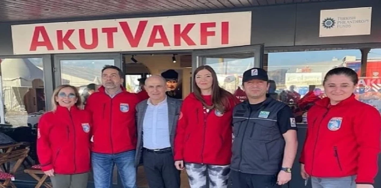 Akut Vakfı Hatay’a Kuaför Hediye Etti