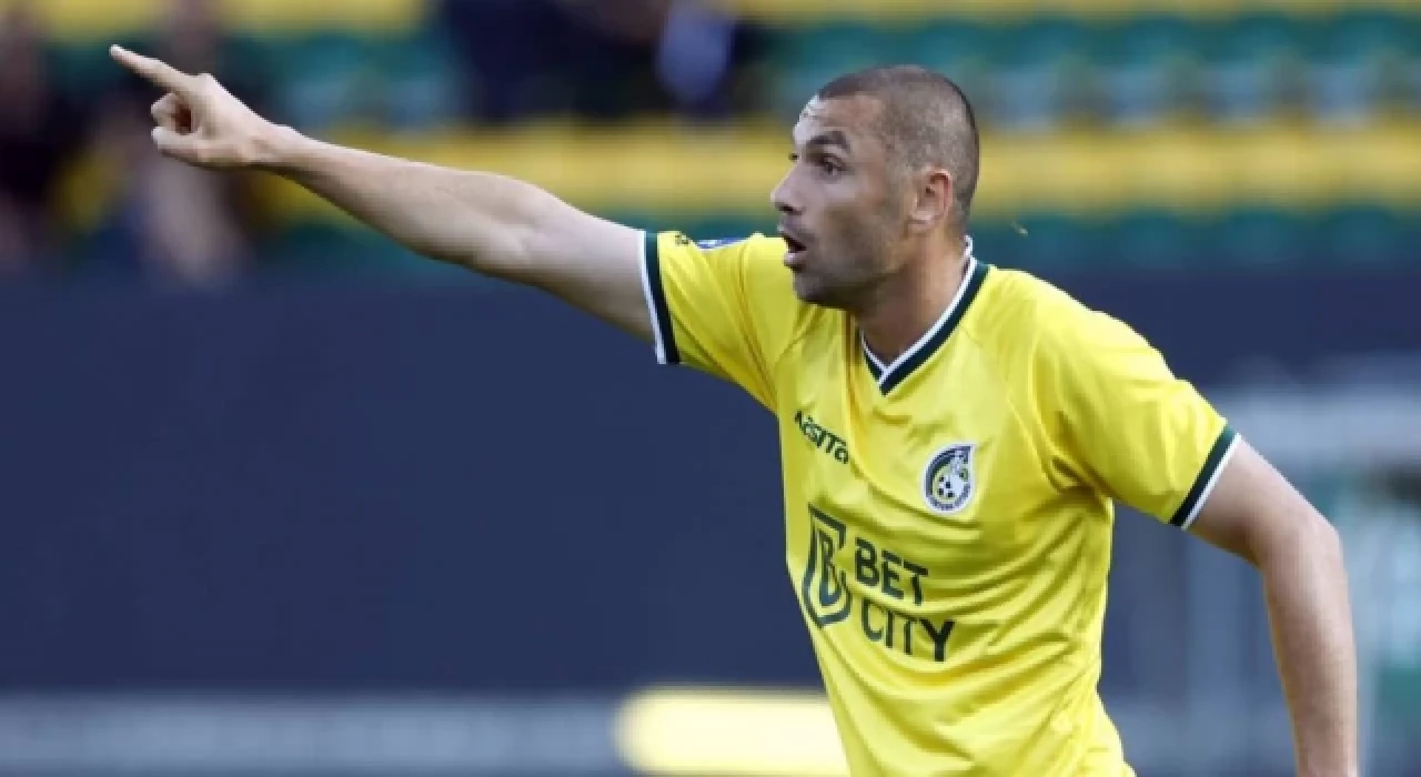 Burak Yılmaz, Fortuna Sittard'a veda etti