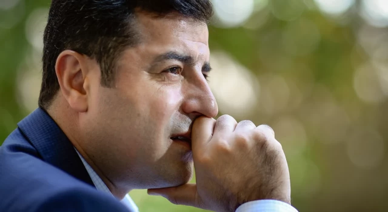 Demirtaş'ın seçim akşamı için yorumu: Trol ordusu, “Erdoğan kazandı” algısı oluşturacak