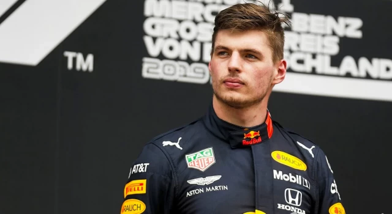 Formula 1 Avustralya GP'sini Max Verstappen kazandı