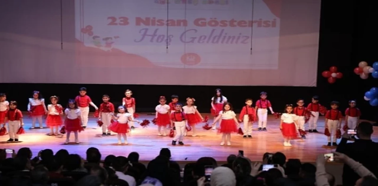 Gül Kreş Adası’nın Minik Yürekleri 23 Nisan Coşkusunu Başlattı