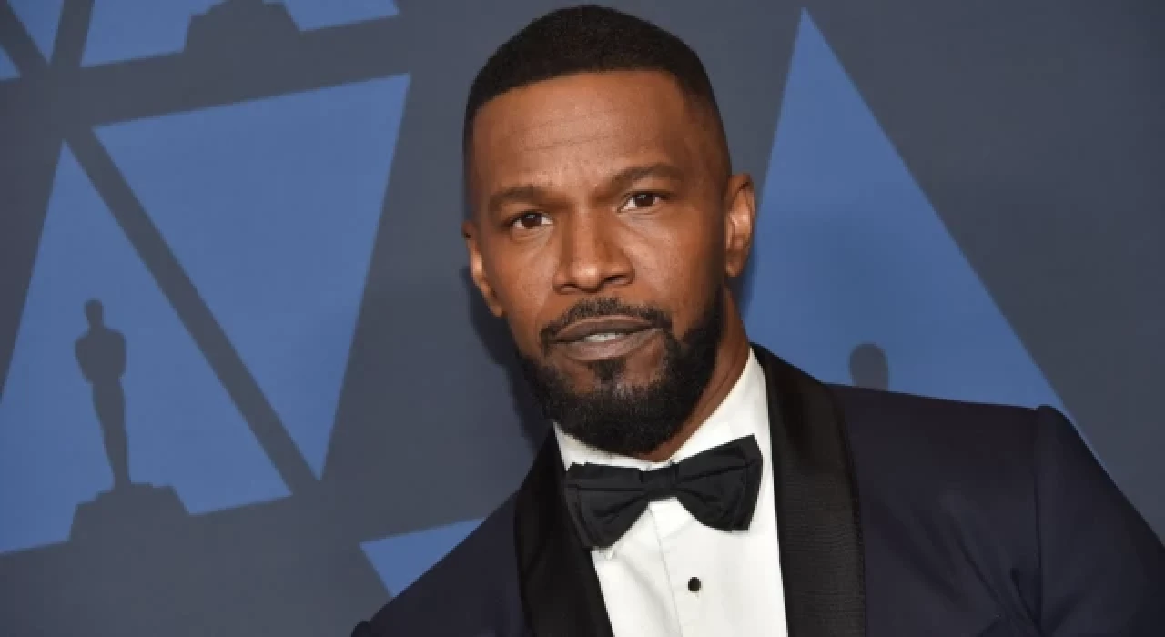 Hollywood yıldızı Jamie Foxx hastaneye kaldırıldı