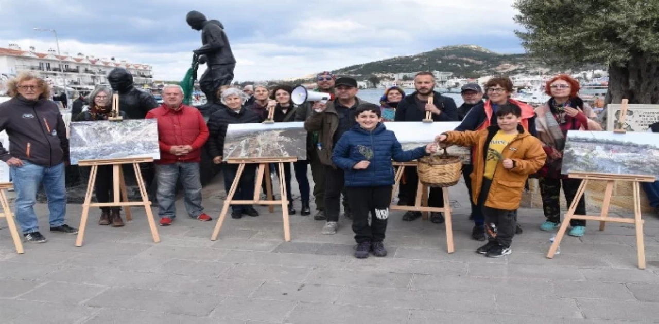 İzmir Foça’da sergili tepki!