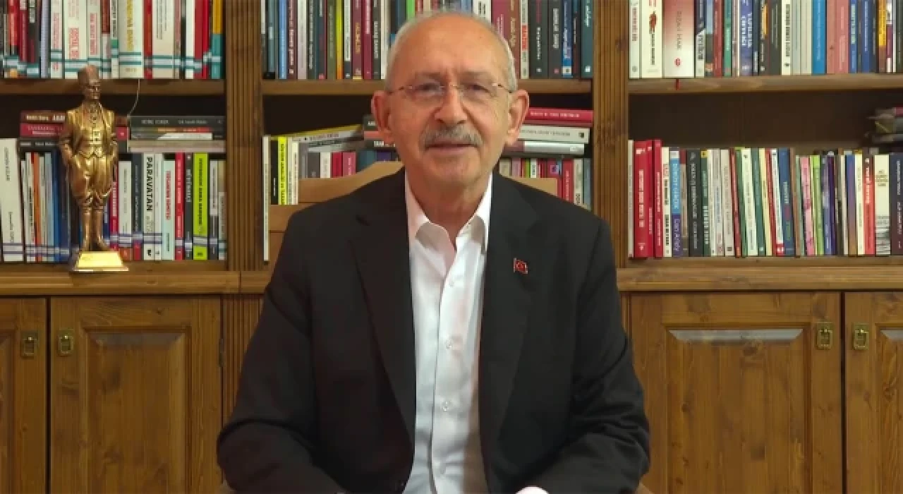 Kılıçdaroğlu emeklilere seslendi: Hep geçmişi yad etmenizi istemiyorum, yaşayın istiyorum