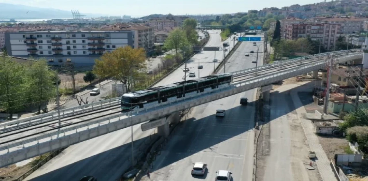 Kuruçeşme tramvayda ücretsiz binişler devam ediyor