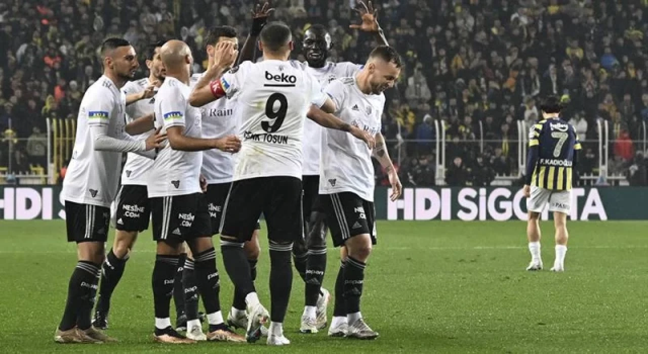 Maç sonucu: Fenerbahçe 2-4 Beşiktaş